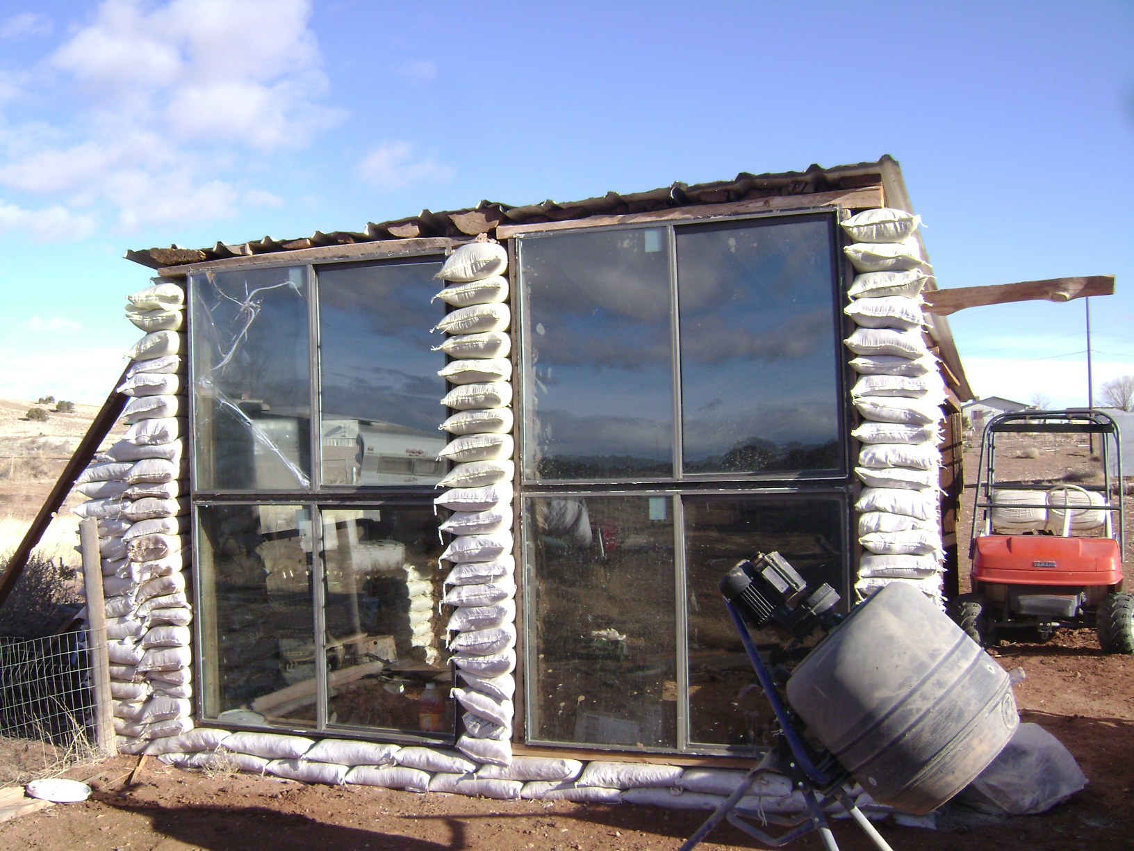 dirt bag structures (earth bag forum at permies)